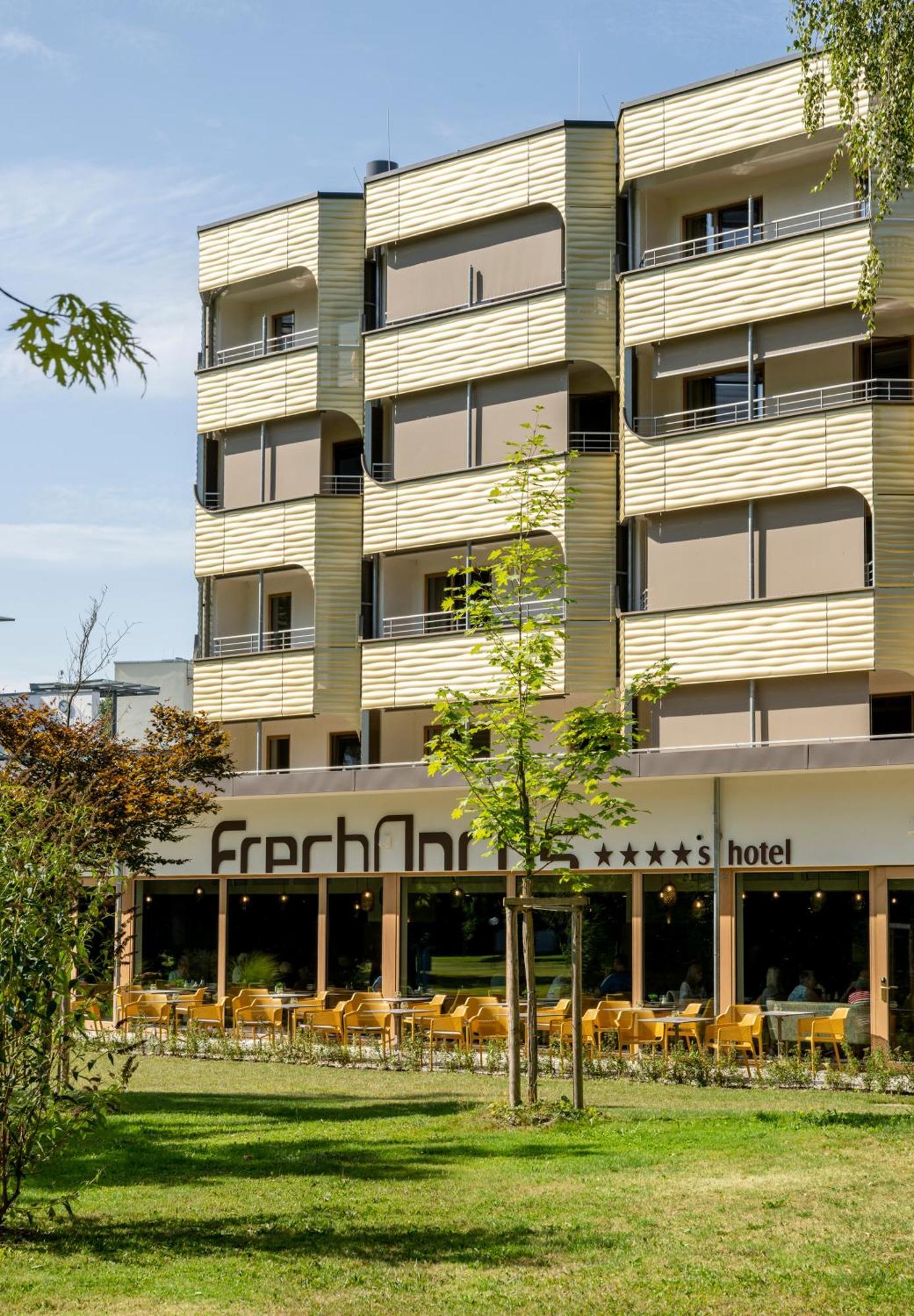 Hotel Frechdachs Bad Füssing Екстериор снимка